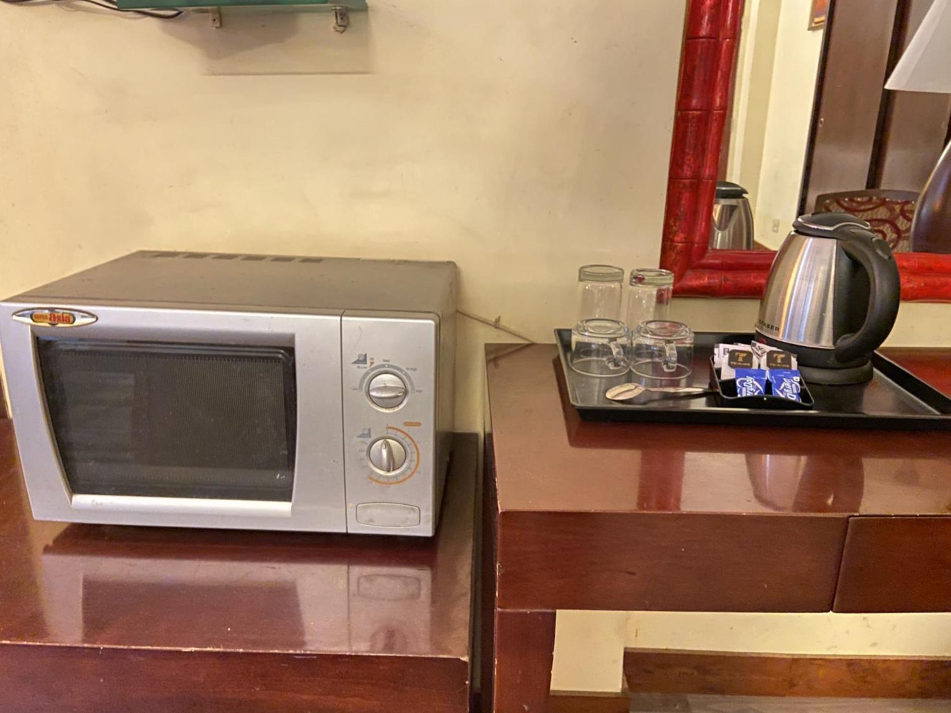 Astoria Hotel Kolkata Ngoại thất bức ảnh