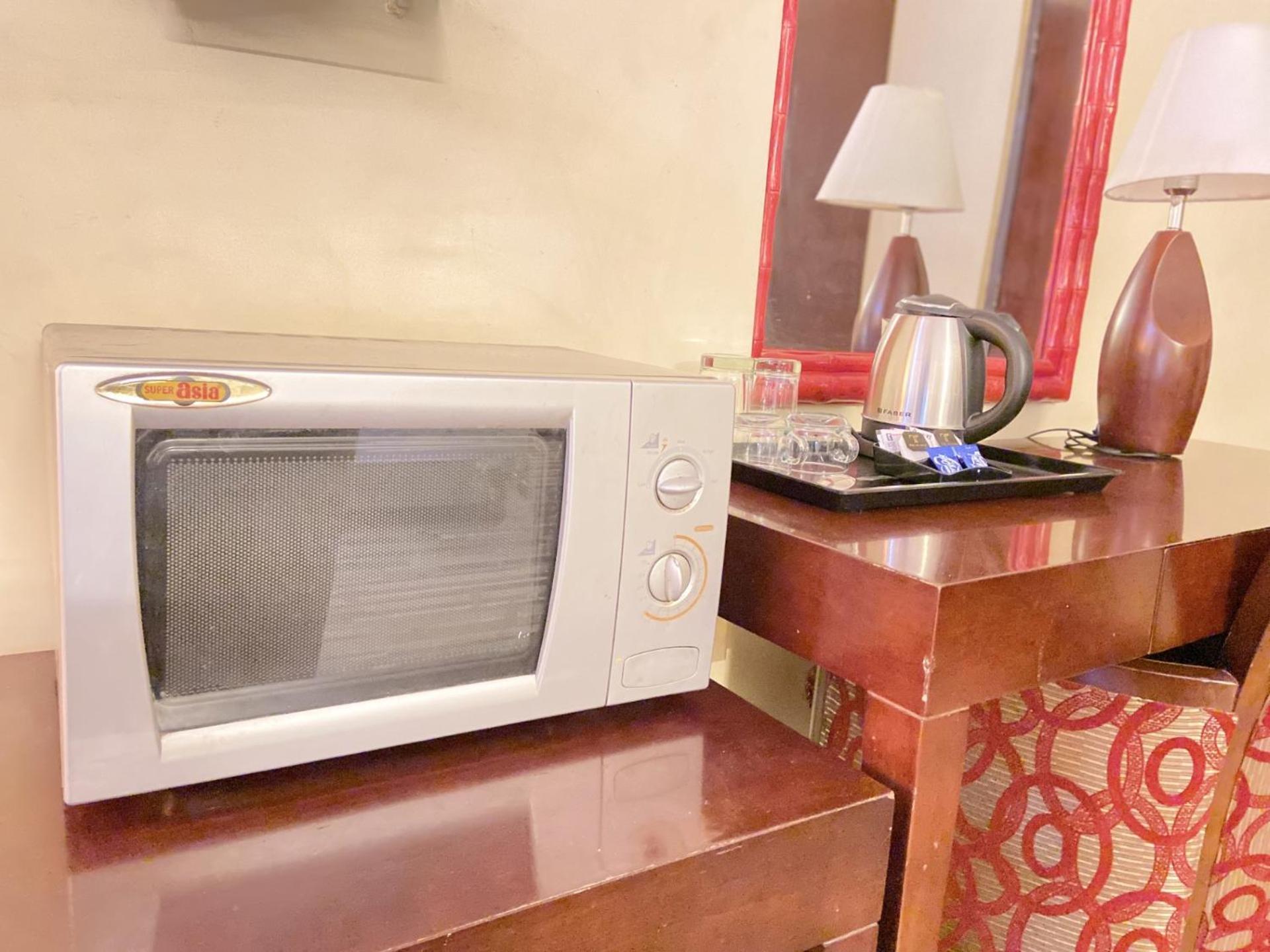 Astoria Hotel Kolkata Ngoại thất bức ảnh