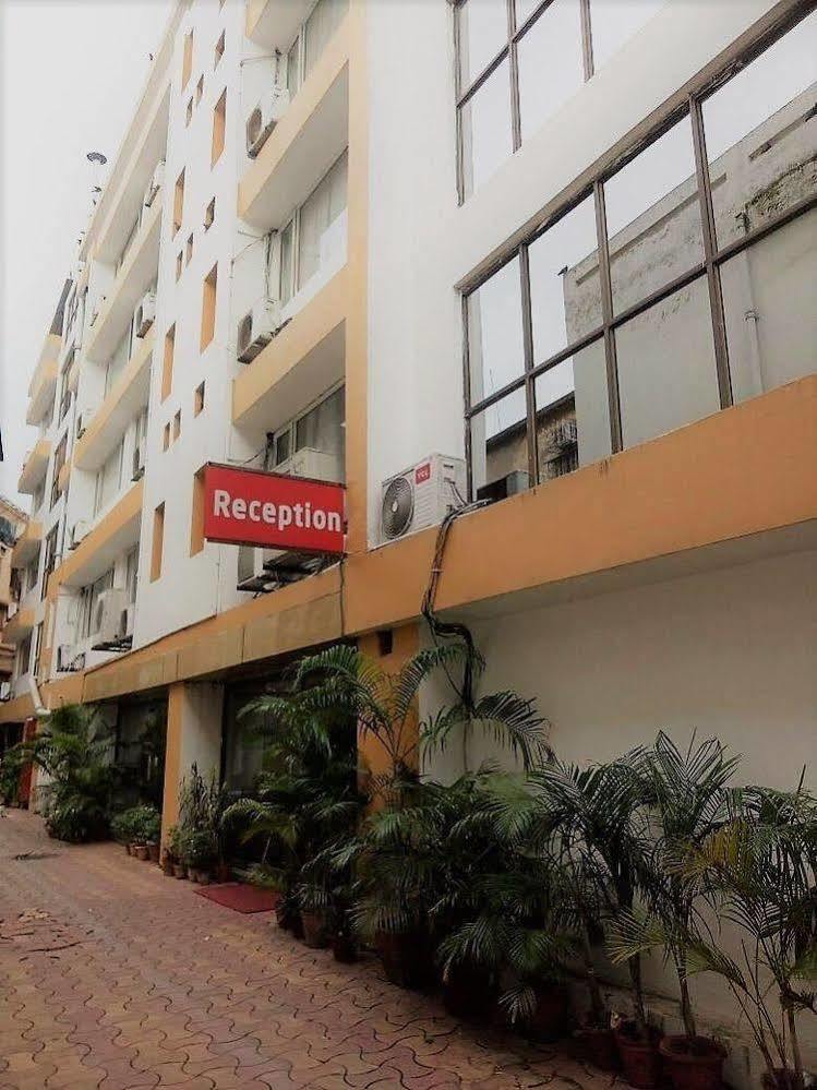Astoria Hotel Kolkata Ngoại thất bức ảnh